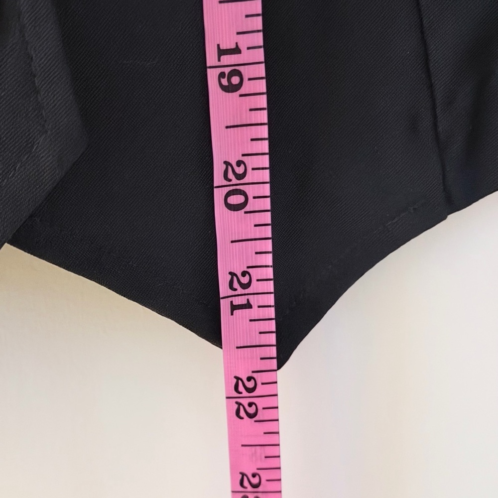 Women's Black Tailored Vest with Pinstriped Back Size L - Picture 7 of 9